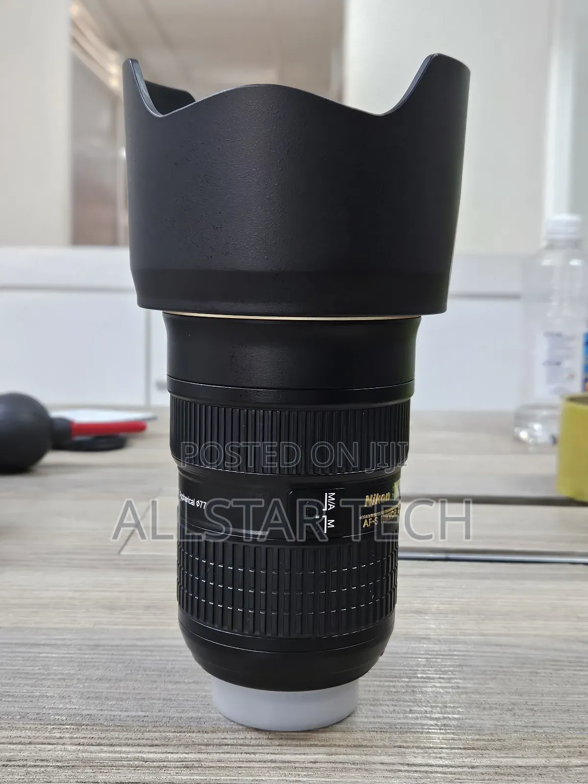 Nikon Af-S Nikkor 24-70mm F/2.8g Ed Lens