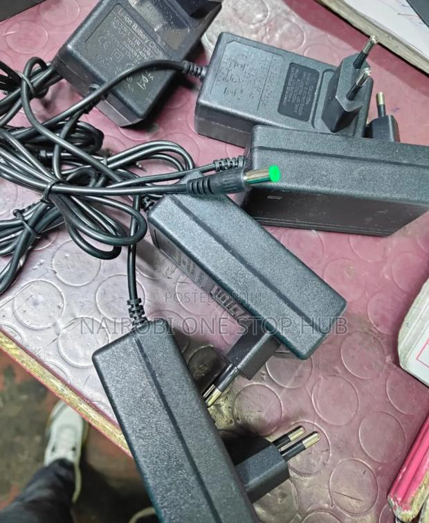 Lithium Ion Battery 240v - main view