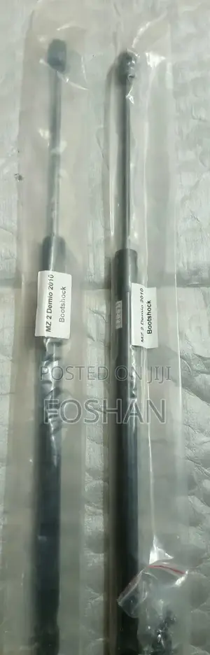 Demio 2010 Bootshocks