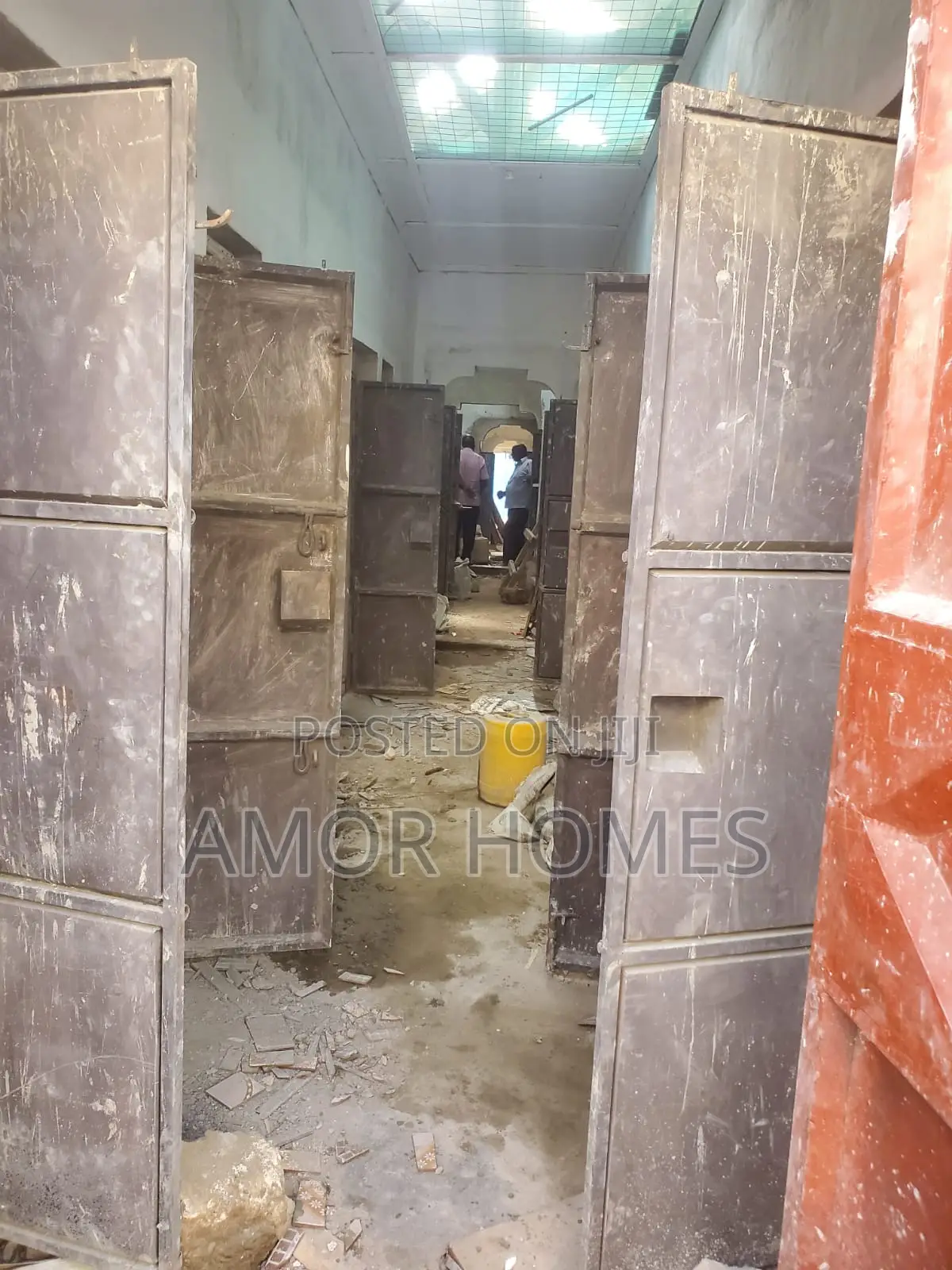 12bdrm House in Leisure, Kongowea for sale