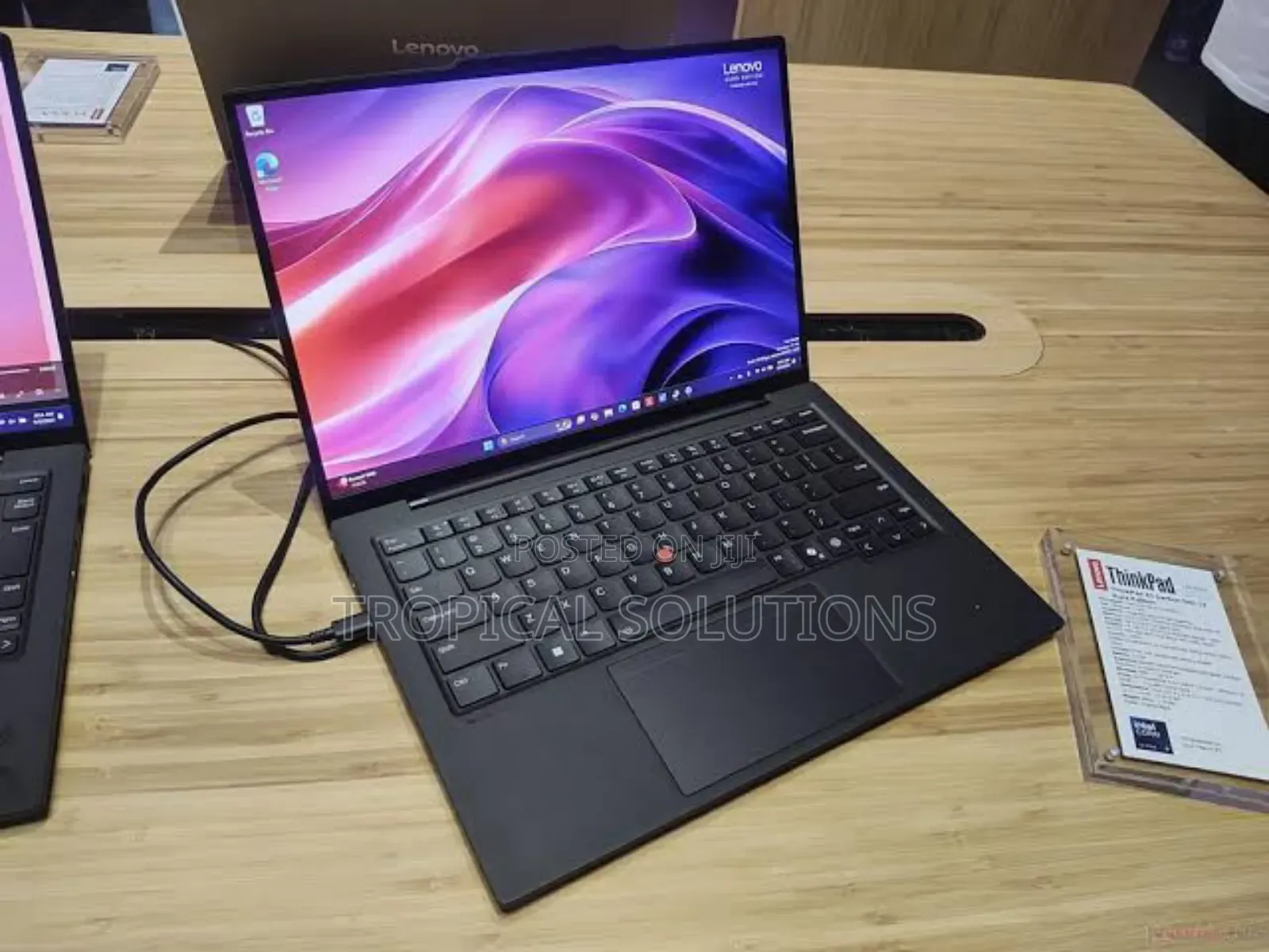 New Laptop Lenovo ThinkPad X1 Carbon 16GB Intel Core Ultra 7 SSD 1T