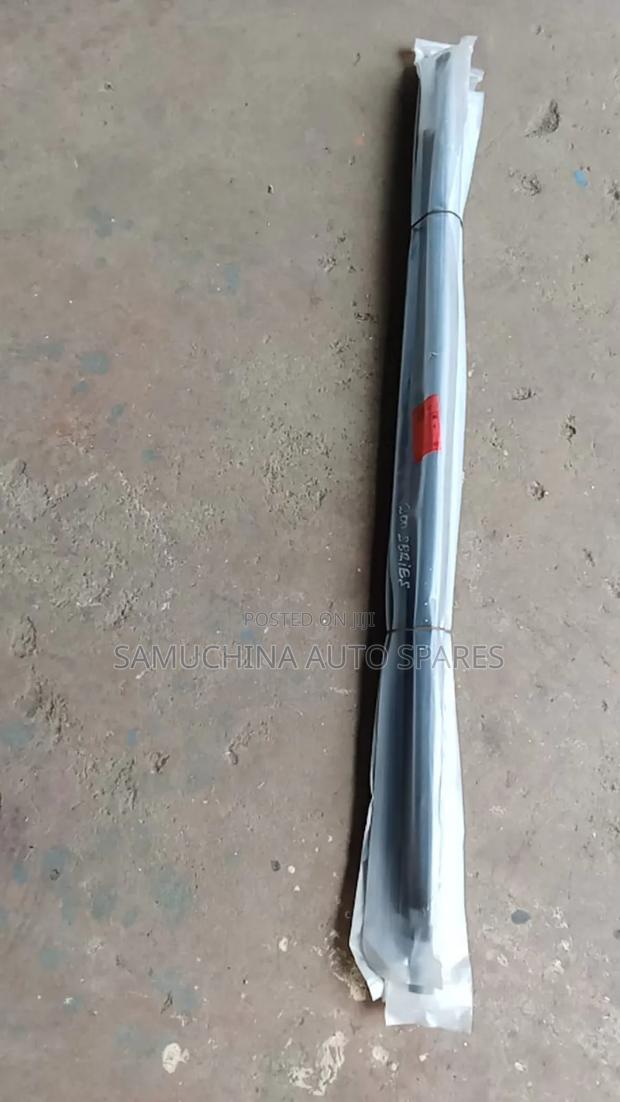 Weather Strip Toyota Landcruiser V8 200series
