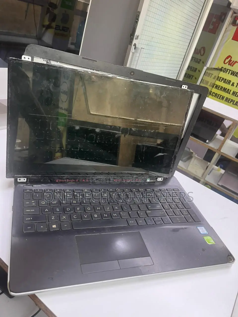 We Buy Broken Laptops for Spares.