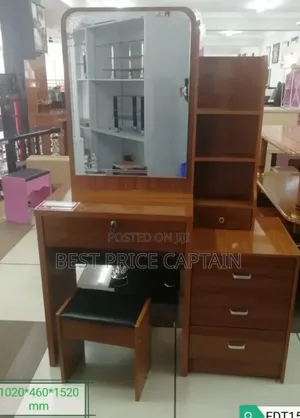 Executive Dressing Able With Sliding Mirror