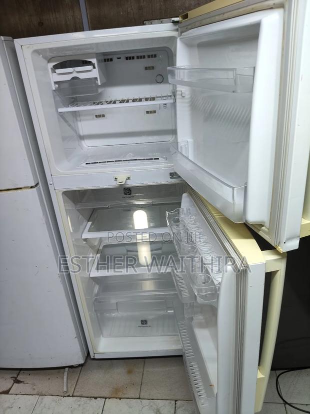 White Samsung Fridge on Sale - thumbnail 3