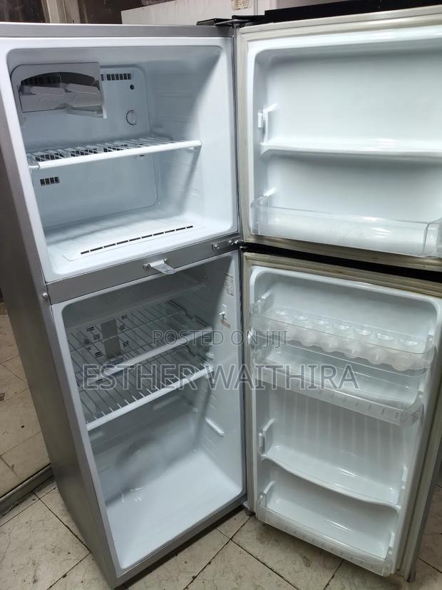 Super Clean Samsung Double Doors Fridge - thumbnail 6