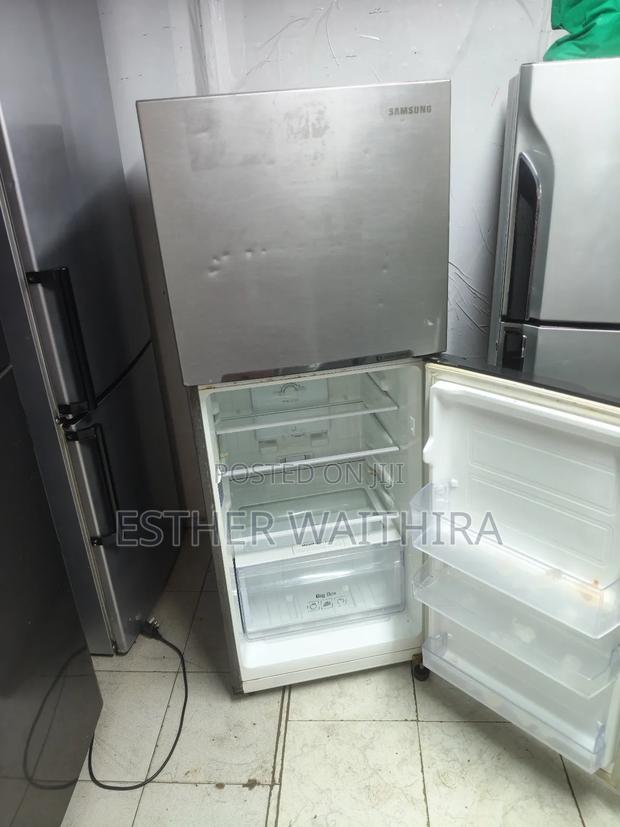 Inverter Smart Cooler Samsung Fridge - thumbnail 3