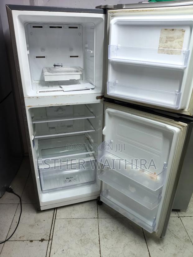 Inverter Smart Cooler Samsung Fridge - thumbnail 4