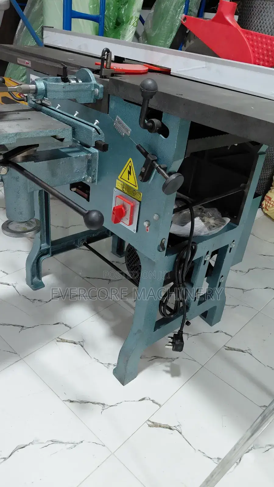 Combined Lida Woodworking Machine Lida 12inch Table.