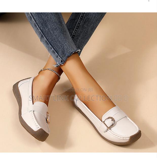 Ladies Leather Shoes - thumbnail 2