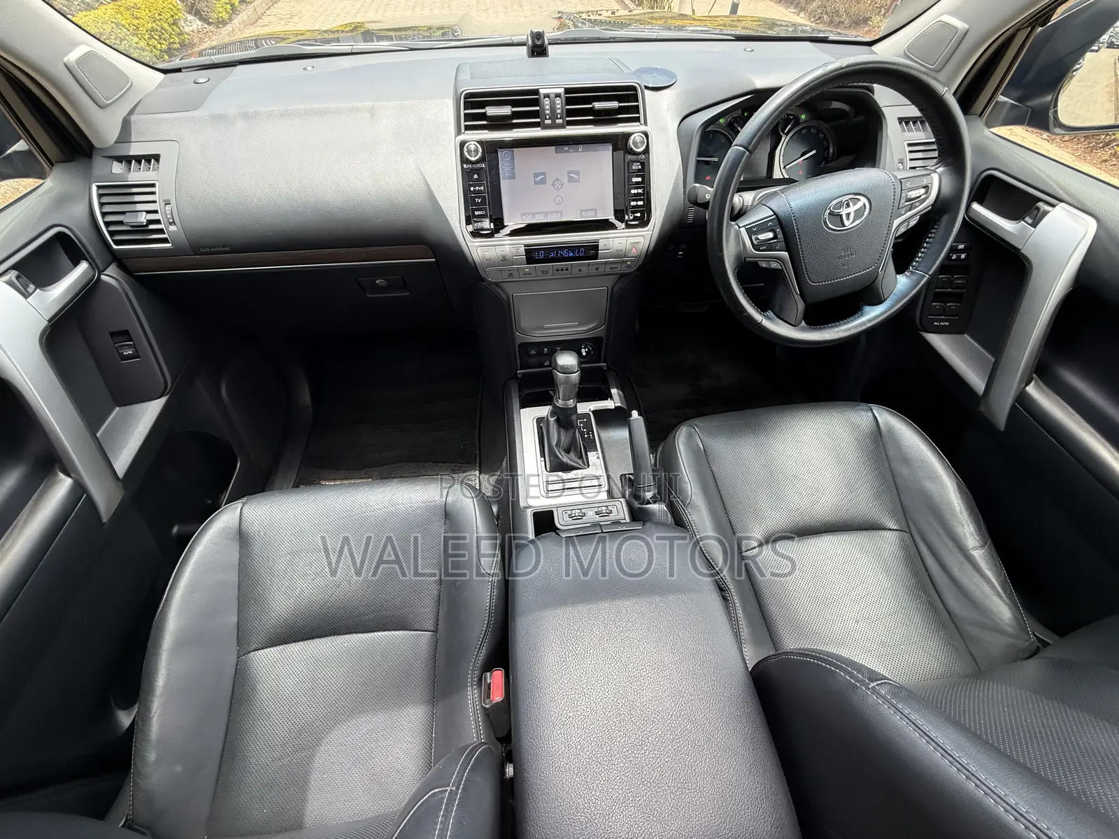 Toyota Land Cruiser Prado 2.8 2019 Black