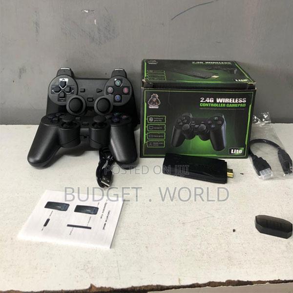 10000+ Video Game Retro Box Plug and Play – Two Game Controllers
