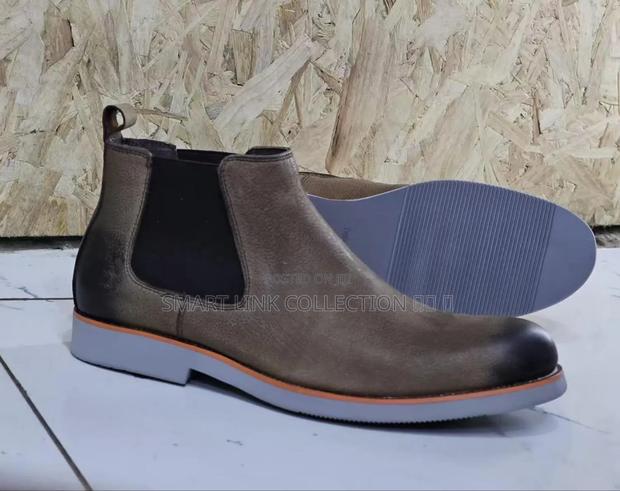 Leather Timberland Laceless Boots - thumbnail 3