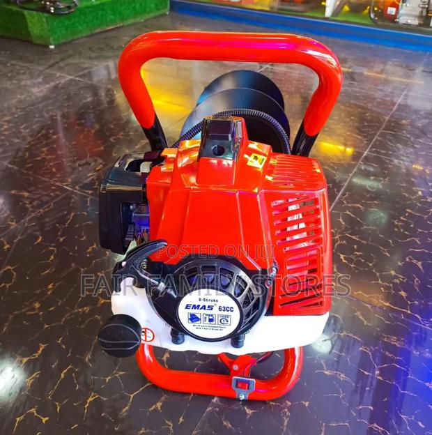 Hole Driller Machine - main view