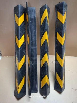 Heavy-duty Rubber Column Corner Guard