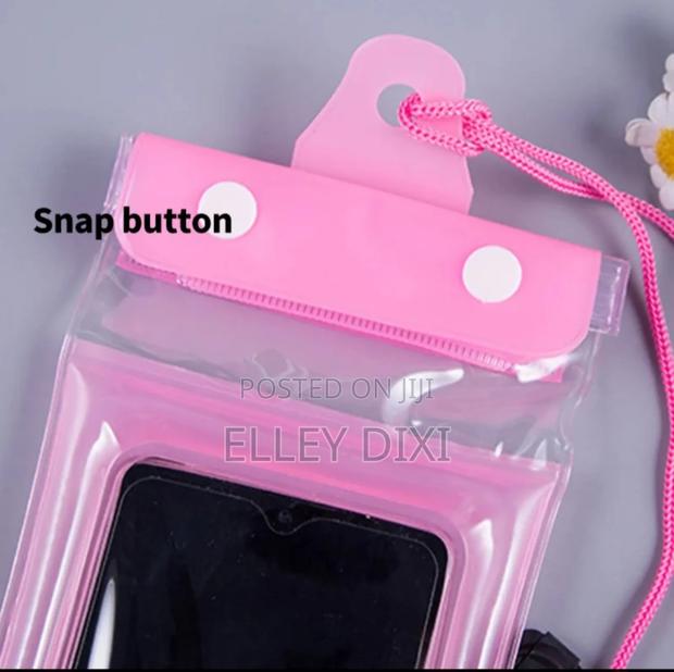Water Proof Phone Casing - thumbnail 2