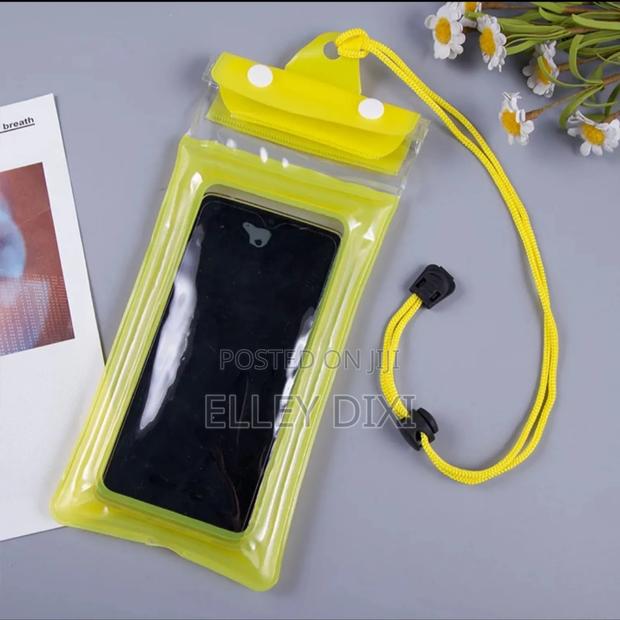 Water Proof Phone Casing - thumbnail 3