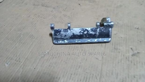 Sliding Door Handle Nissan Caravan E24