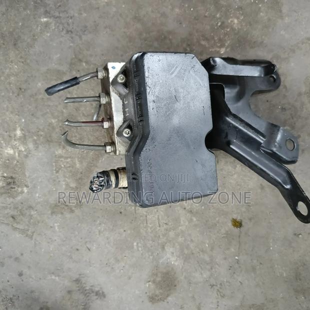 Vitz/Ractis 2010 Abs Pump Motor. - thumbnail 3
