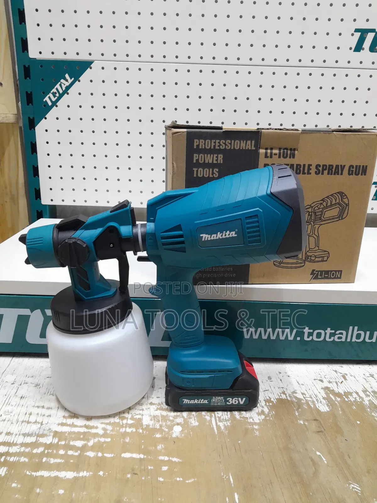Rechargeable 36v Makita Sprayer