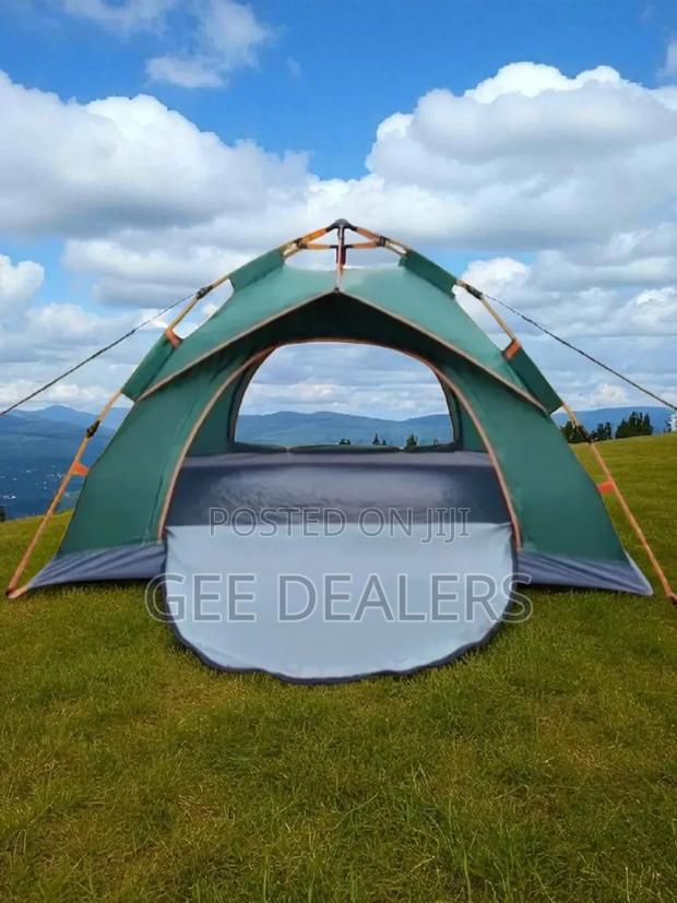 Automatic Pop Up Camping Tent,1-2 Person Capacity