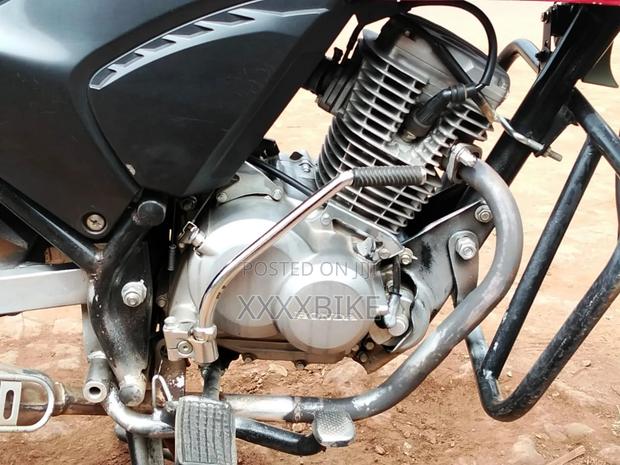 Honda CBR 2023 Red - thumbnail 6