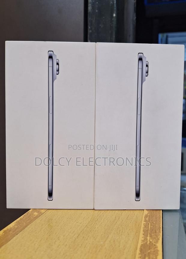 New Apple iPhone Air 256 GB Blue