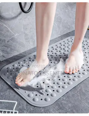 Bathroom Anti-Slip Mat With a Foot Brush