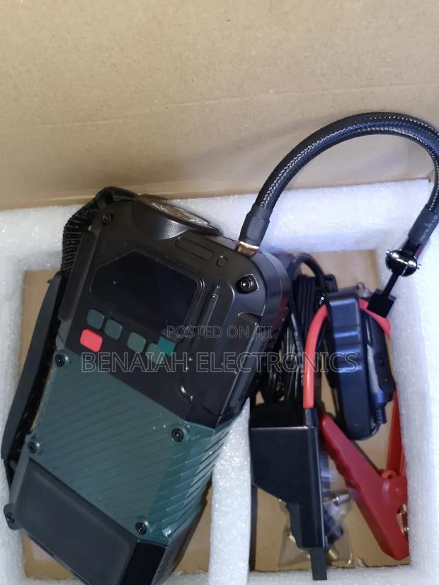 Jumpstarter With Inbuilt Inflator Torch, Efficient Portable - thumbnail 2