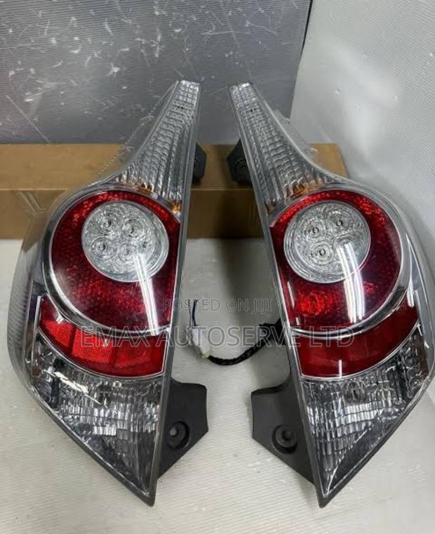 Toyota Aqua 2010-2012 Taillight