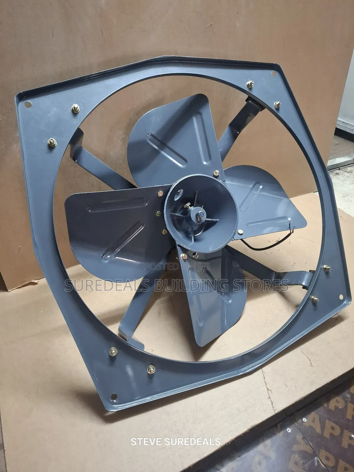 18 Inches Heavy-Duty Industrial Wall Mounted Fan
