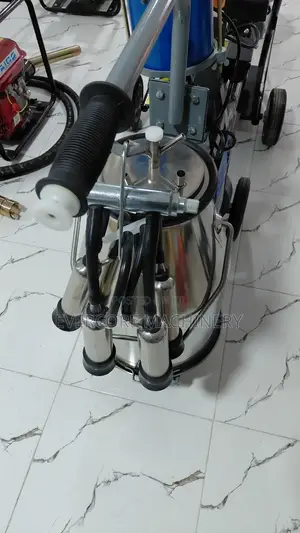 Milano Single Cow Milking Machine Electric Powered.