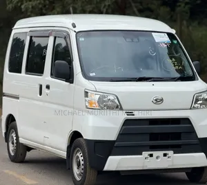 Daihatsu HIJET 2018 White