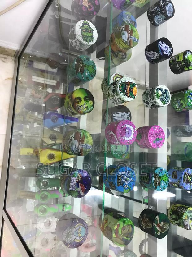 Metal Herb Grinders,Plastic Herb Grinders,Crushers,Ashtrays,Vapepens - thumbnail 4