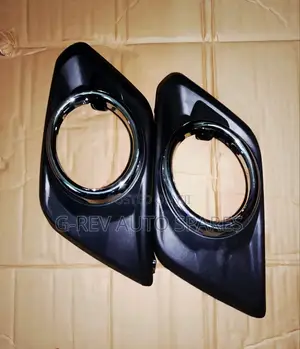 Nissan Xtrail Nt32 Foglight Covers.