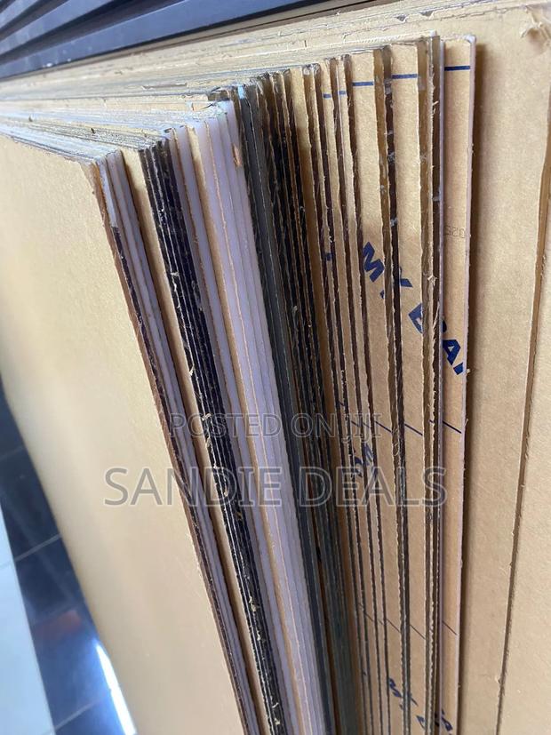 Clear Arcylic/Plexiglass/ Perspex - thumbnail 2