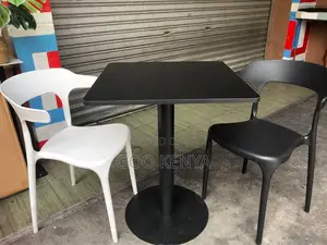 Garden Chair; Armless Plastic Outdoor Garden Chair for Events