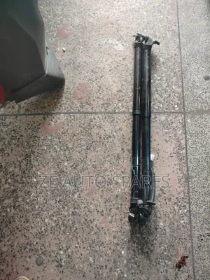 Harrier 2017 Boot Shock