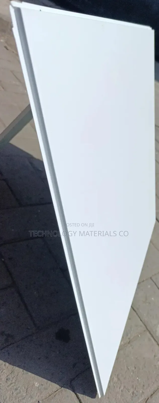 Powder-coated Aluminium Ceiling Panels 600x600mm – Durable & Stylish