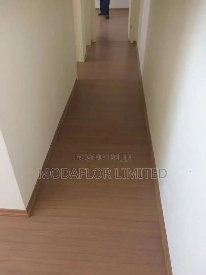 Affordable Laminate Flooring – Different Shades Available