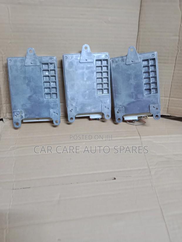 Transmission Control Unit Suzuki - thumbnail 2