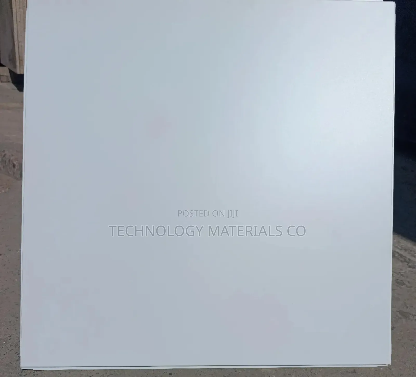 High-quality White Aluminium Ceiling Boards – Office & Home Use