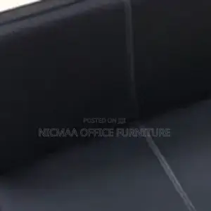 5-Seater Executive Black Finish Simple Waiting Sofa