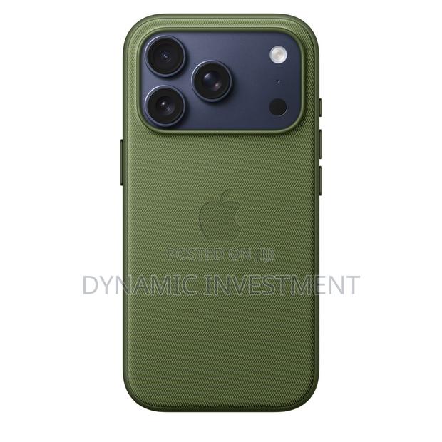 Apple iPhone 17 Pro Techwoven Case/Cover With Magsafe - main view