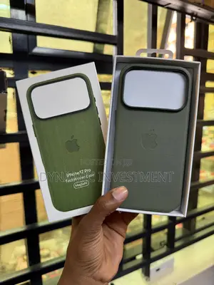 Apple iPhone 17 Pro Techwoven Case/Cover With Magsafe
