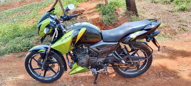 TVS Apache 160 4V 2021 Green
