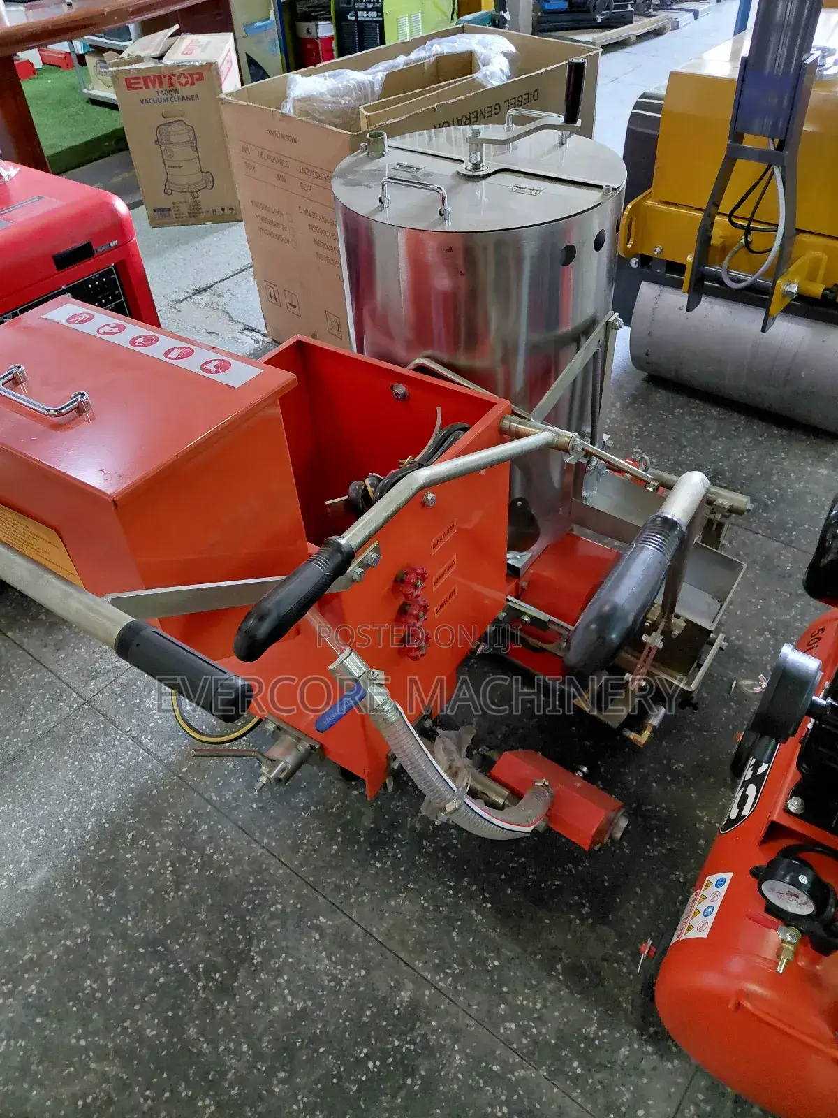 Thermoplastic Road Marking Machine Heavy Duty.