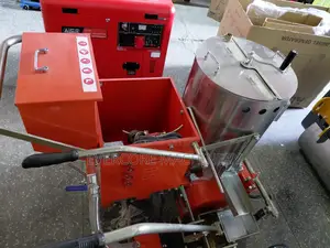 Thermoplastic Road Marking Machine Heavy Duty.