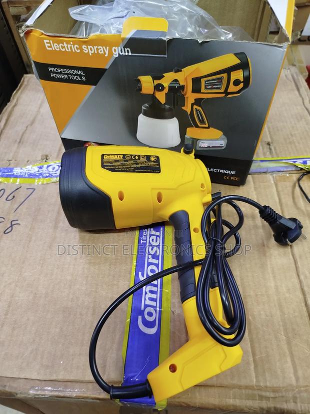 Dewalt Spraying Machine - thumbnail 2