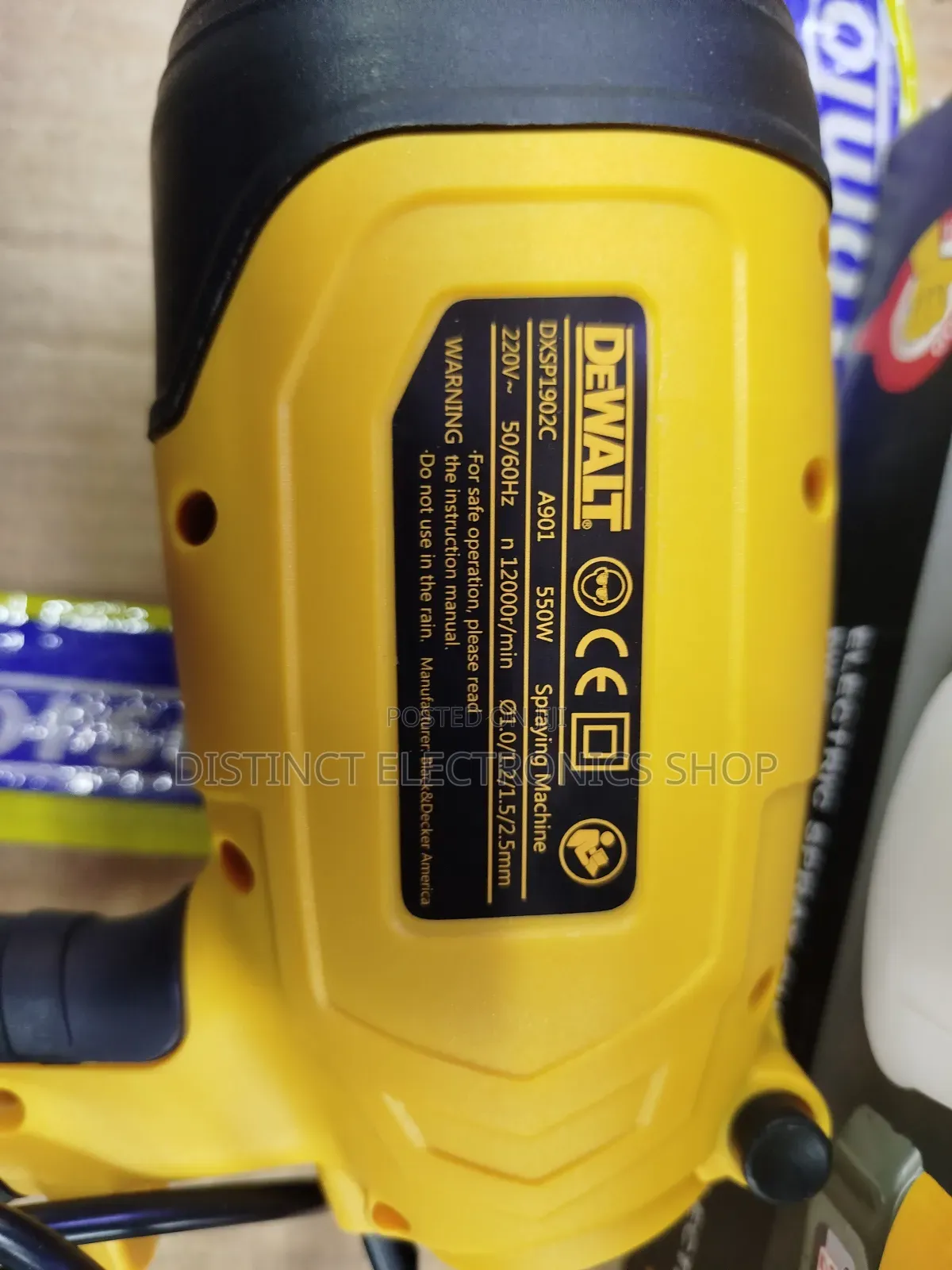 Dewalt Spraying Machine